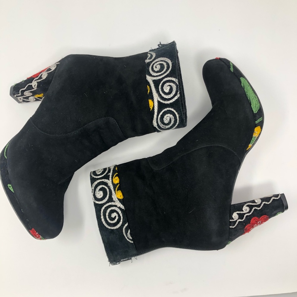 Artemis Colette Embroidered Booties sz 39 - Picture 3 of 5